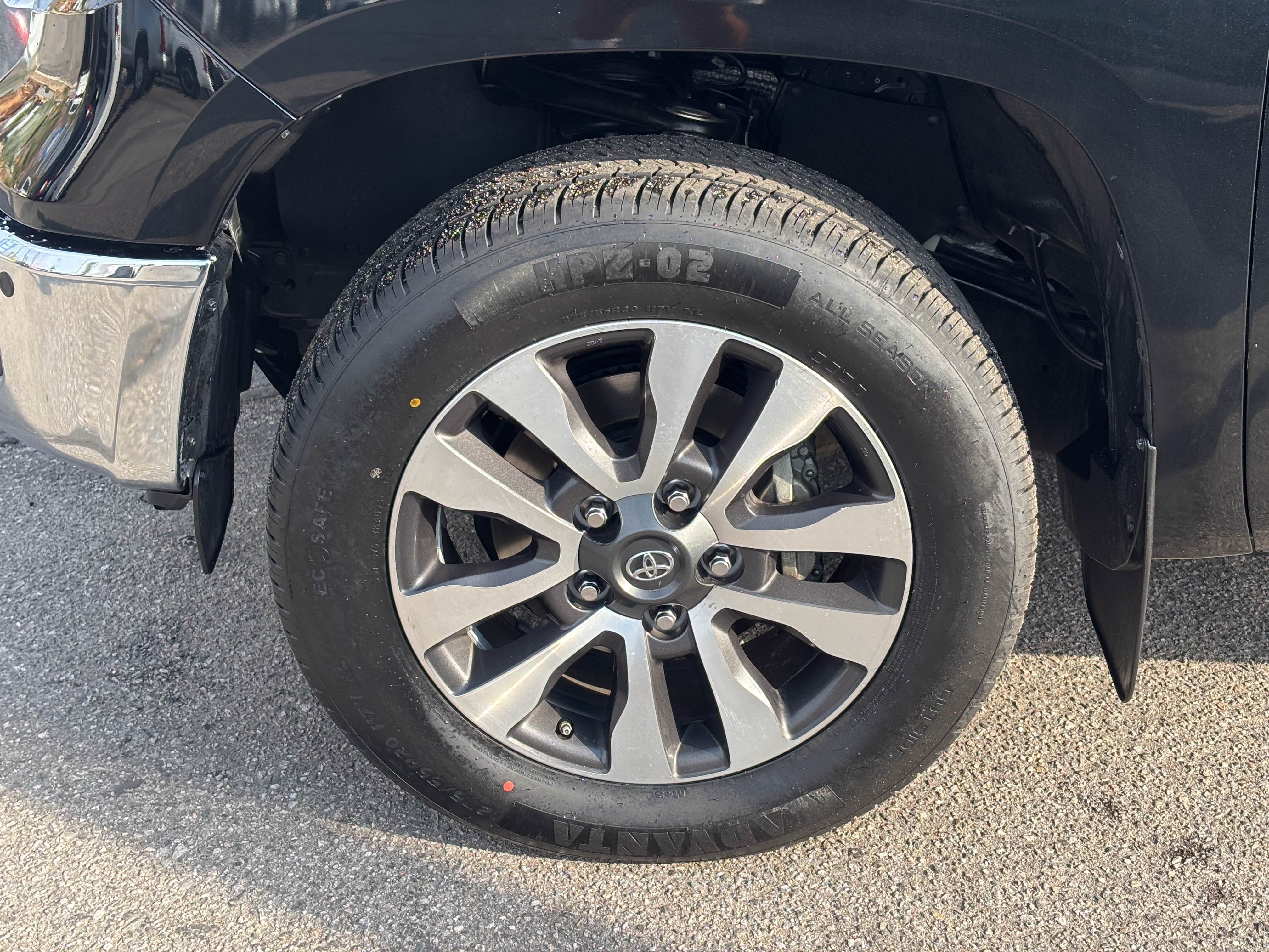 Certified 2019 Toyota Tundra Limited w/ Limited Premium Package AWD/4WD image 11