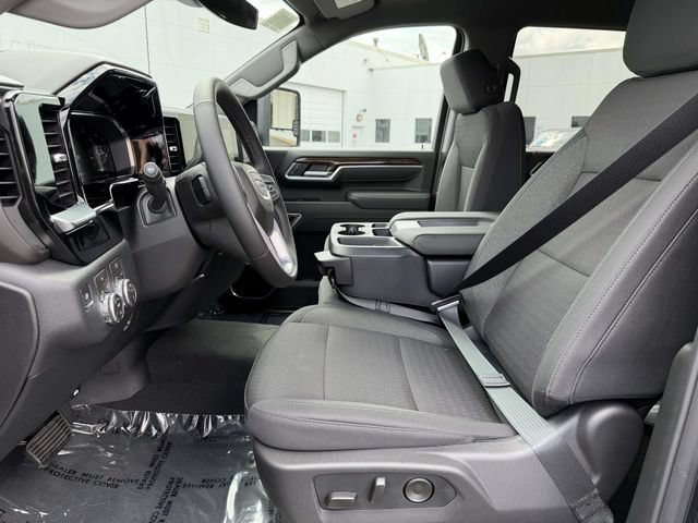 New 2026 GMC Sierra 2500 SLE w/ Preferred Package AWD/4WD image 8