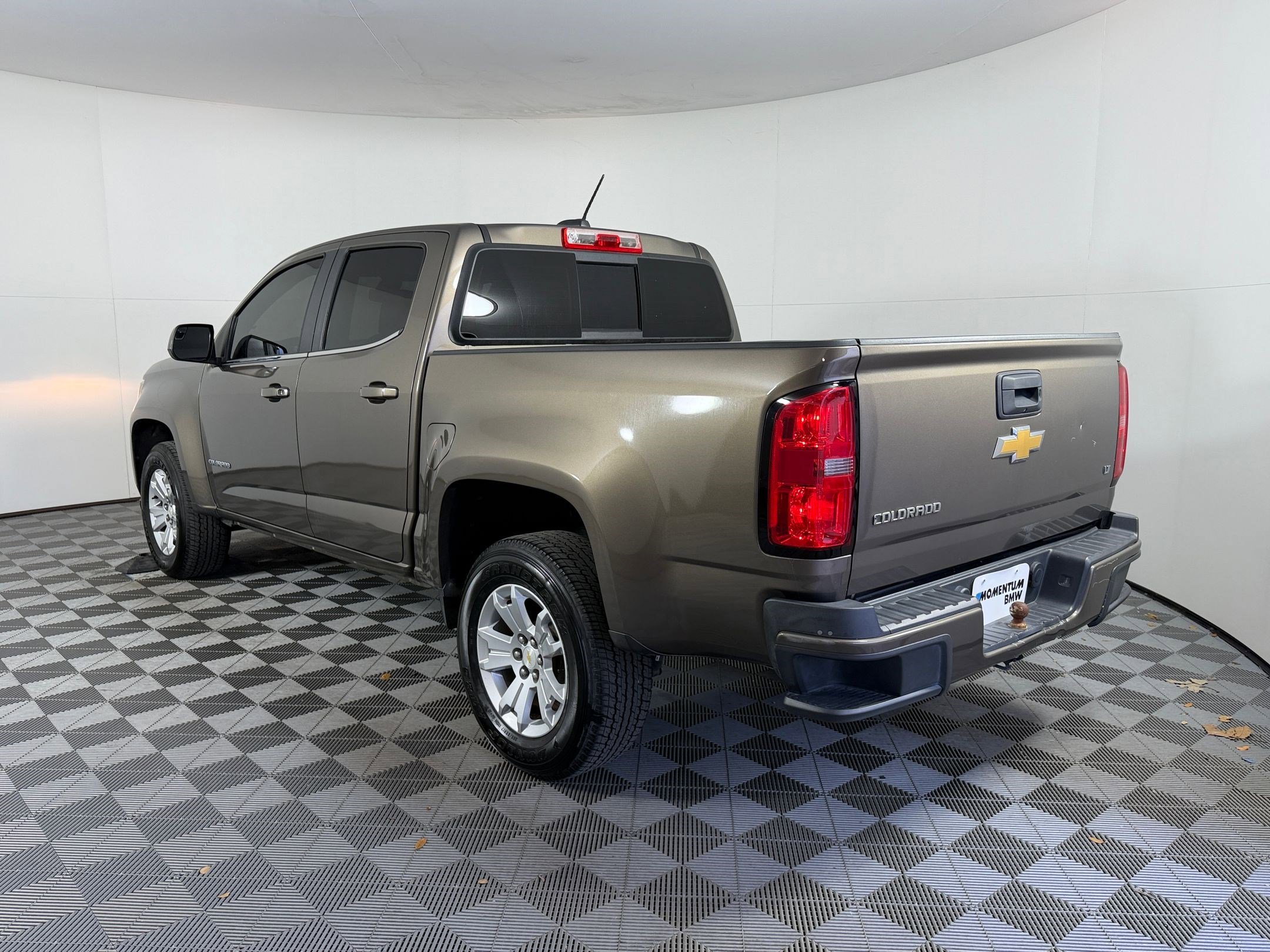 Used 2016 Chevrolet Colorado LT w/ LT Convenience Package image 3