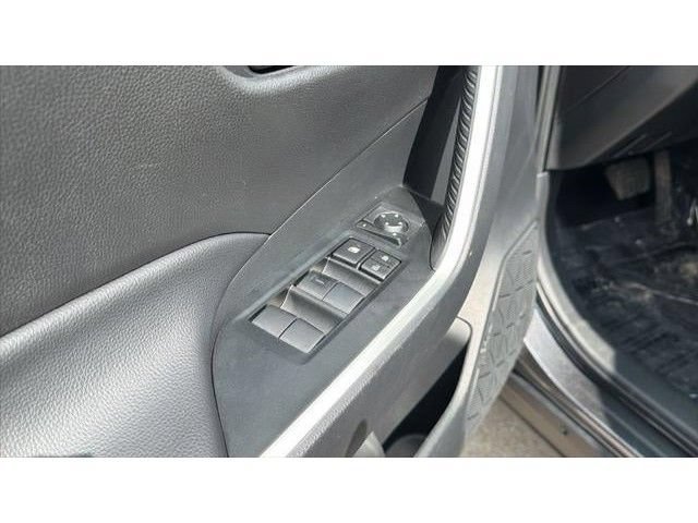 Certified 2025 Toyota RAV4 LE AWD/4WD image 15