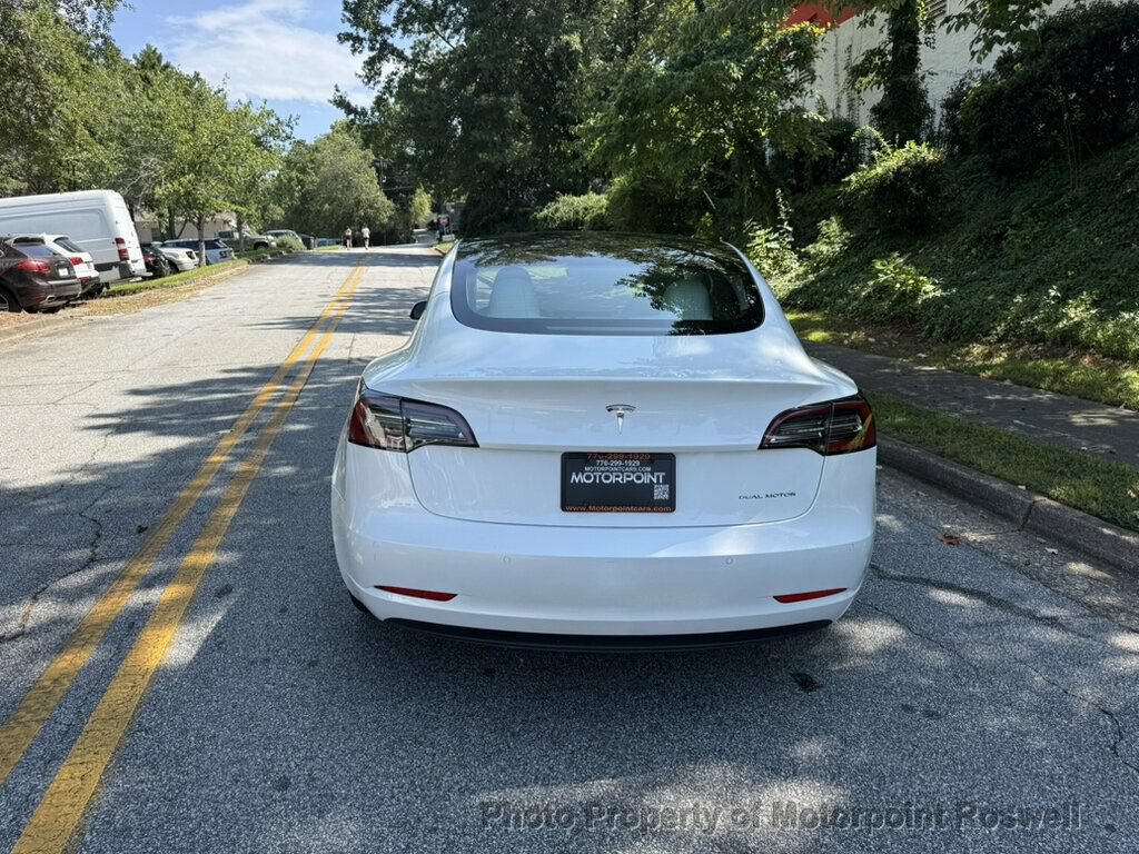 Used 2022 Tesla Model 3 Long Range AWD/4WD image 4
