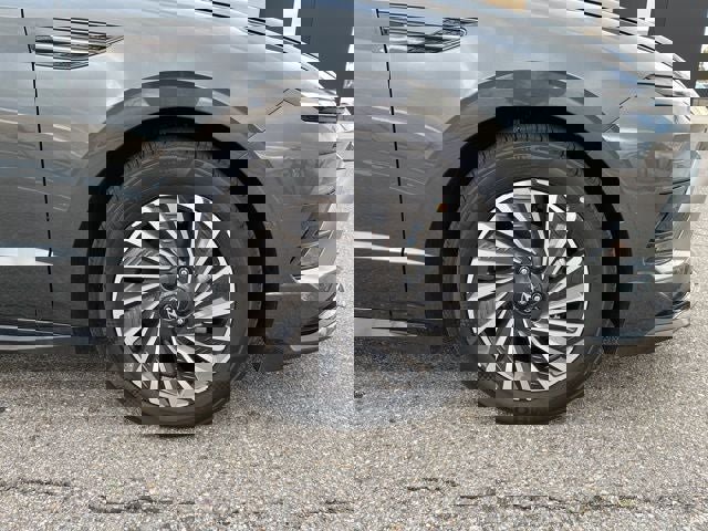 New 2026 Hyundai Sonata Limited image 38