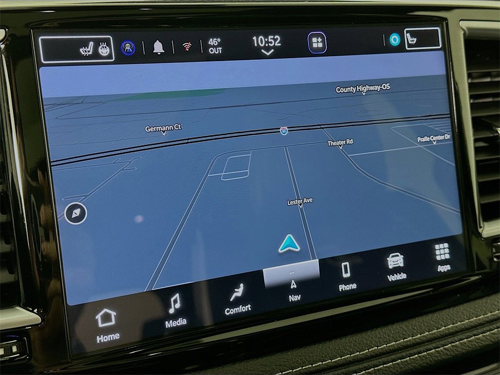 Used 2025 Chrysler Pacifica Limited image 20