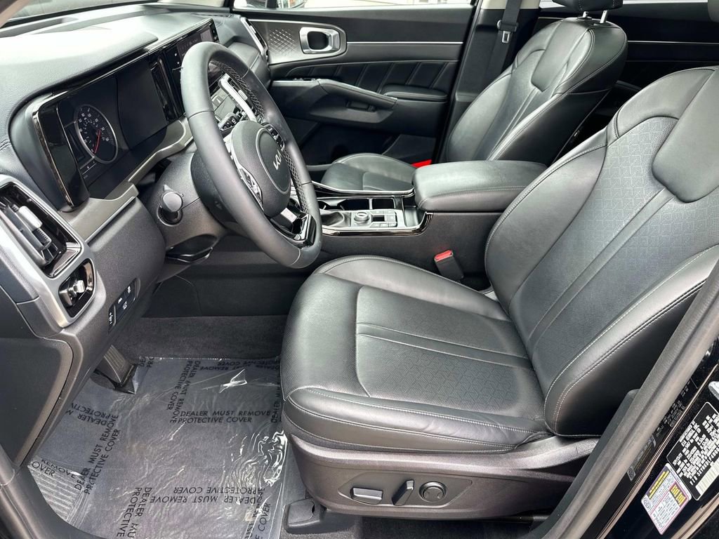 Used 2022 Kia Sorento SX image 18