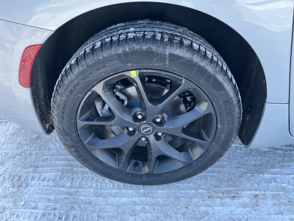 New 2026 Chrysler Pacifica Limited w/ S Appearance Package image 9