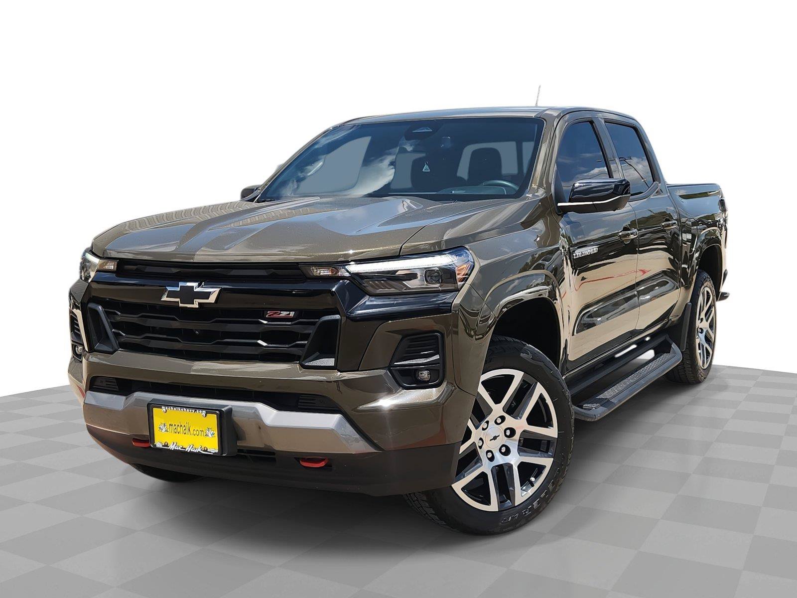 Certified 2024 Chevrolet Colorado Z71 w/ Z71 Convenience Package 2