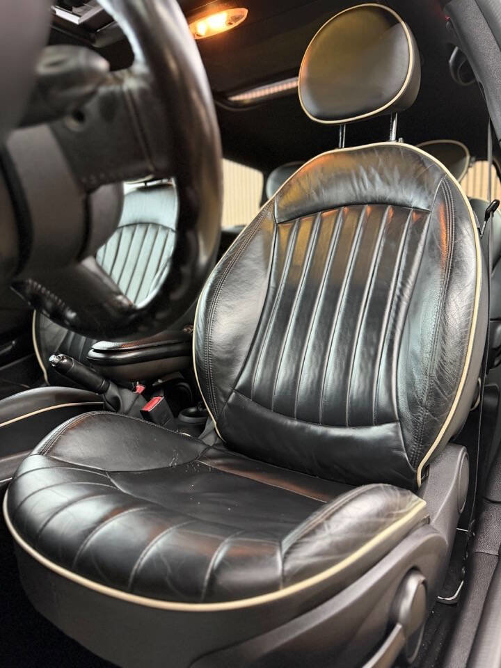 Used 2011 MINI Cooper Clubman image 3