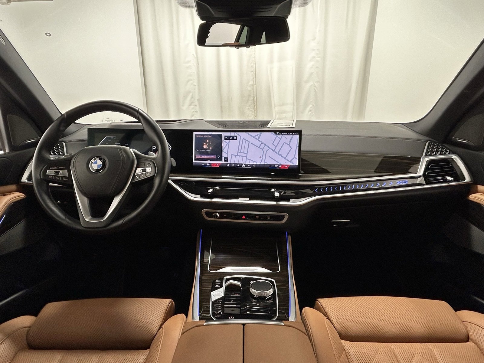 Used 2024 BMW X5 xDrive40i w/ Premium Package image 8