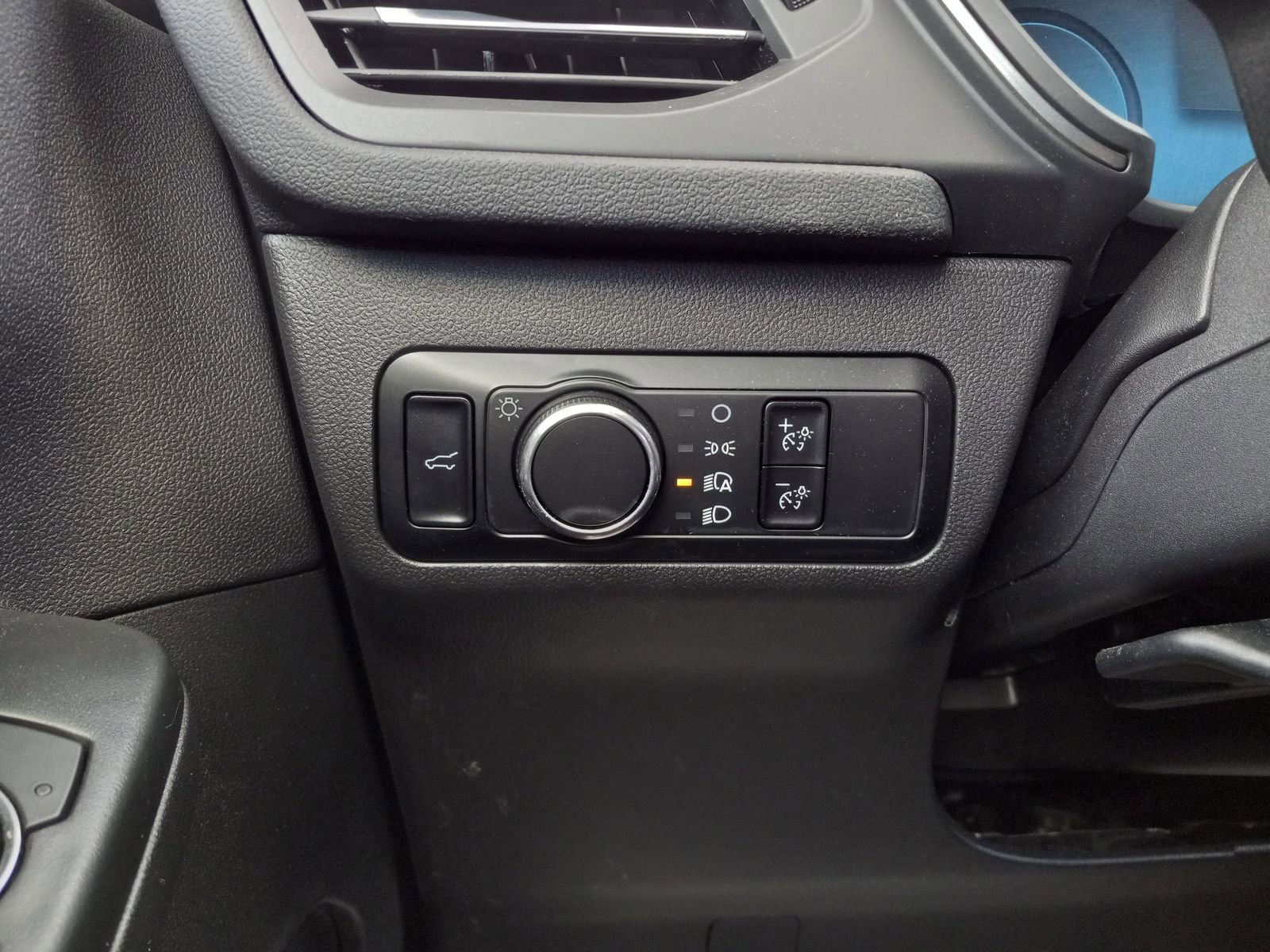 Used 2023 Ford Escape Active w/ Tech Pack #2 image 25