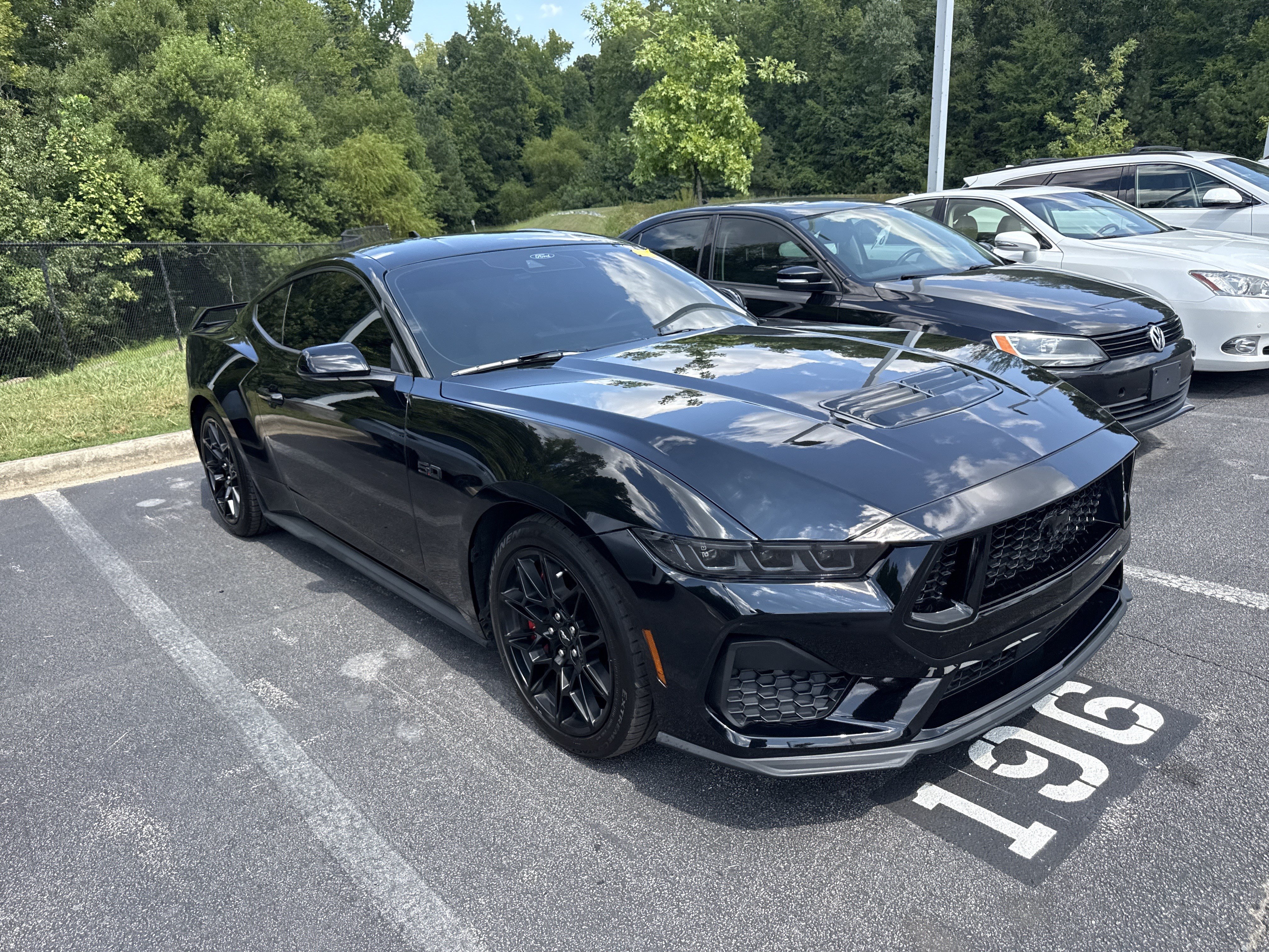 Used 2024 Ford Mustang GT Premium w/ GT Performance Package RWD image 5