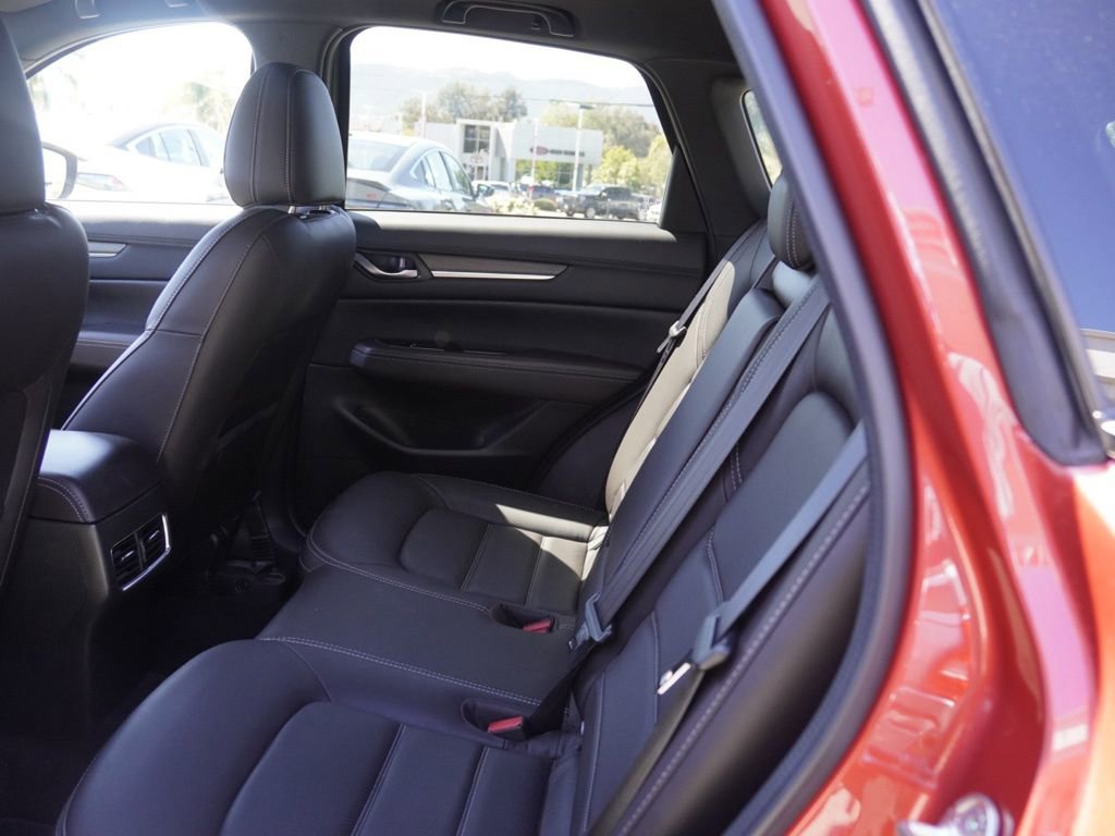 Used 2024 MAZDA CX-5 Signature image 17