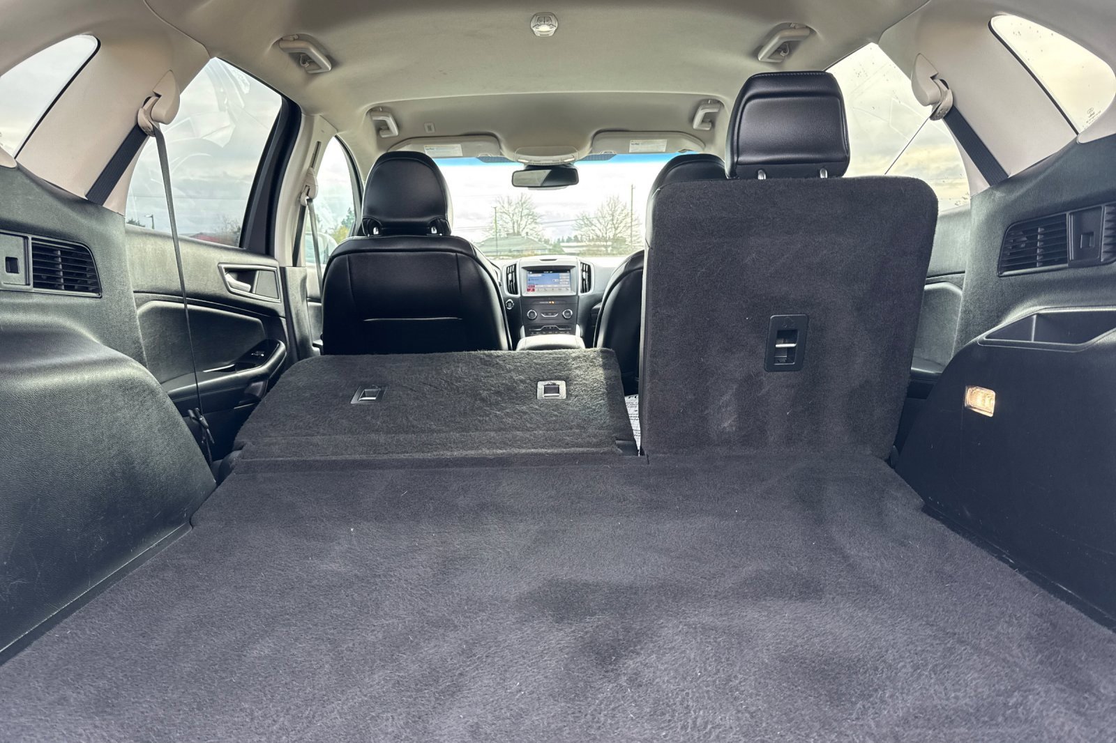 Used 2019 Ford Edge SEL w/ Equipment Group 201A image 15