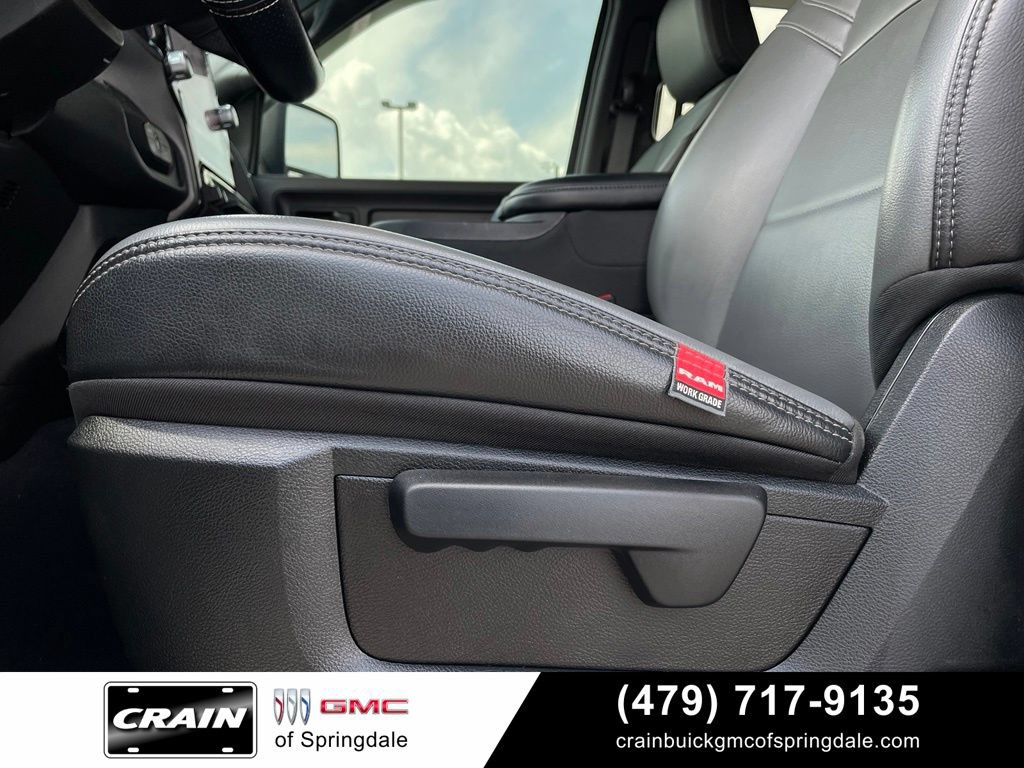 Used 2025 RAM 3500 Tradesman AWD/4WD image 9