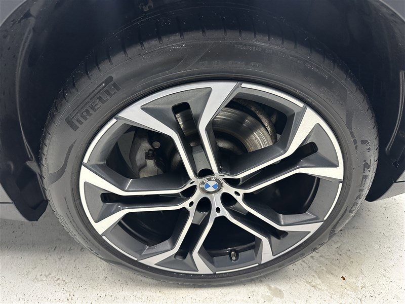 Used 2021 BMW X5 xDrive40i w/ Premium Package AWD/4WD image 15
