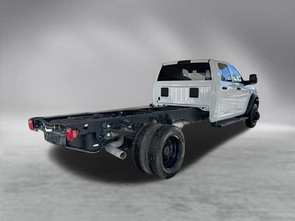 Used 2025 RAM 5500 Tradesman AWD/4WD image 3