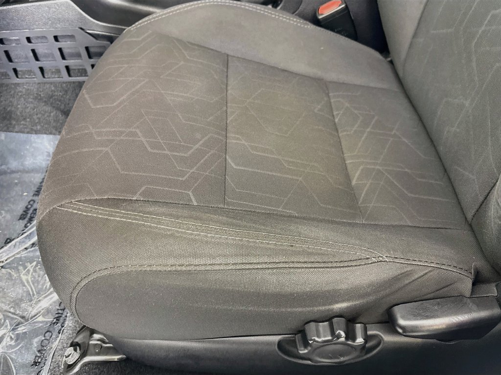 Used 2017 Toyota Tacoma TRD Off-Road AWD/4WD image 22