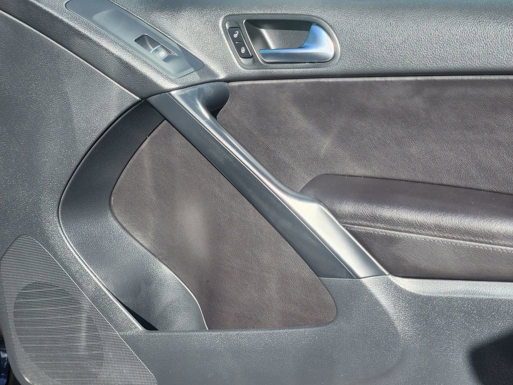 Used 2016 Volkswagen Tiguan S image 19