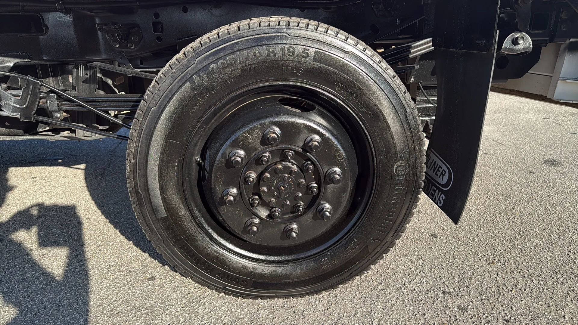 Used 2017 Ford F350 XL image 18