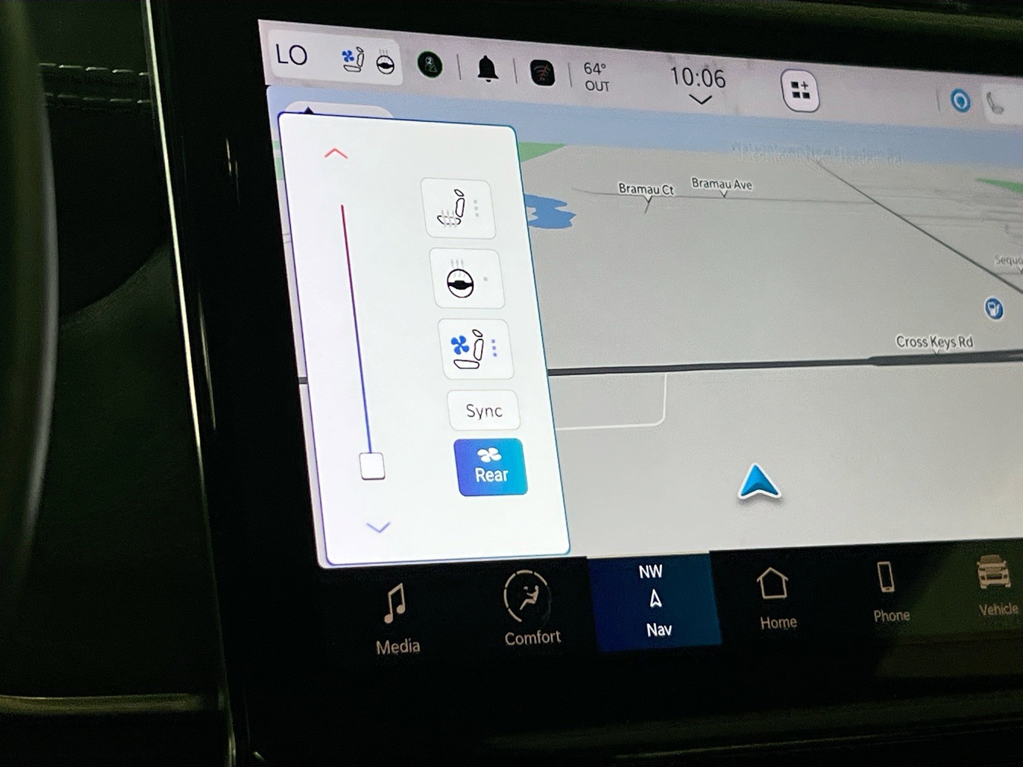 Used 2022 Jeep Grand Cherokee Overland w/ Luxury Tech Group IV image 21