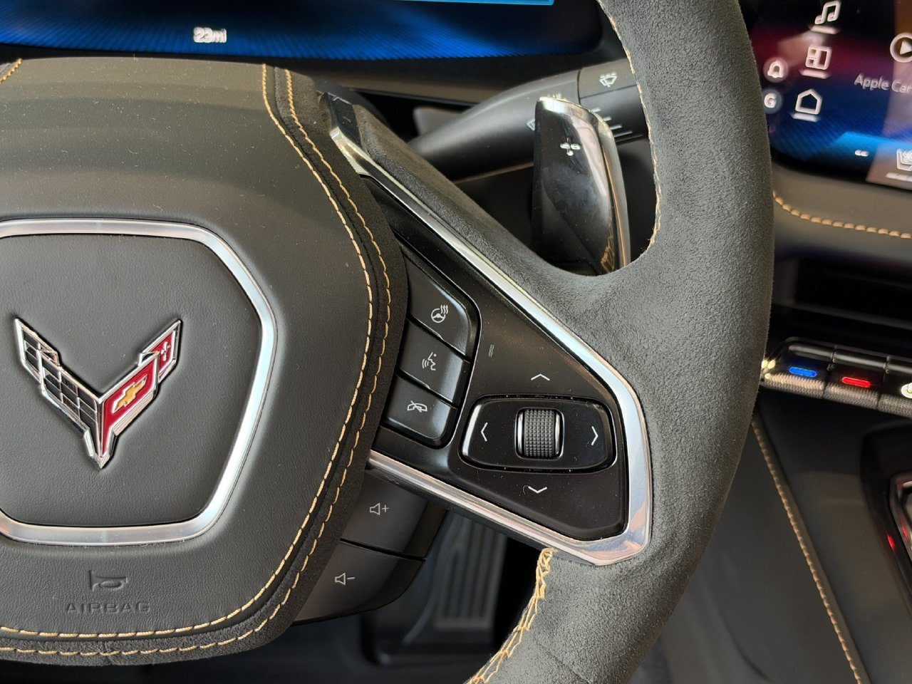 New 2026 Chevrolet Corvette Stingray Premium Conv w/ Z51 Performance Package RWD image 12