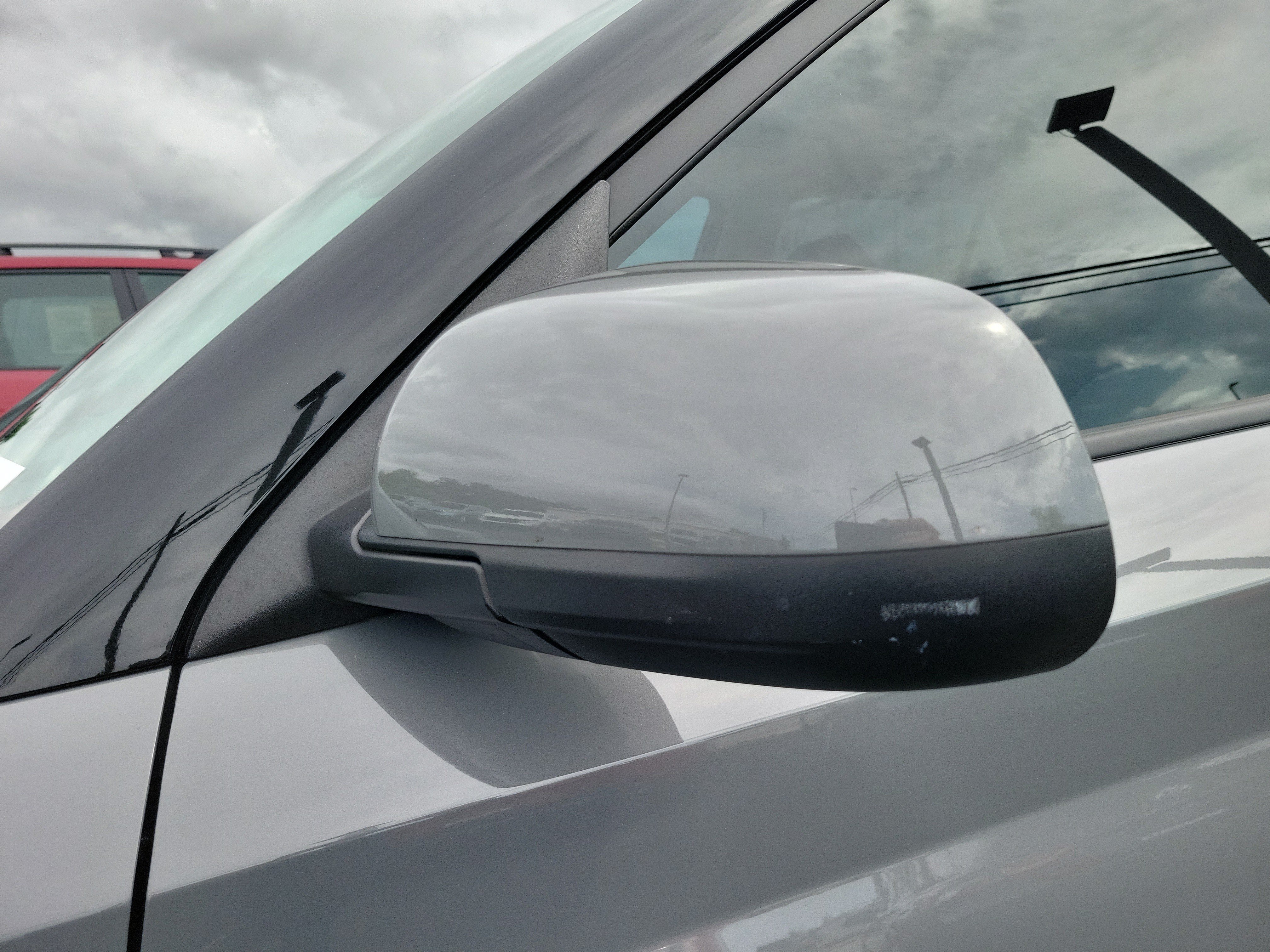 Used 2021 Hyundai Venue SEL FWD image 9
