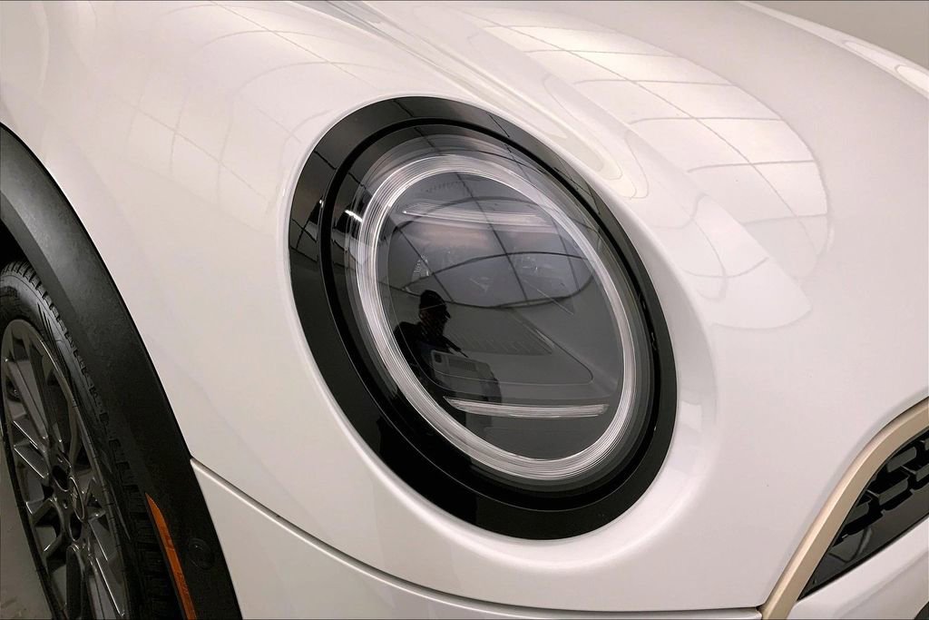 Certified 2026 MINI Cooper S FWD image 27