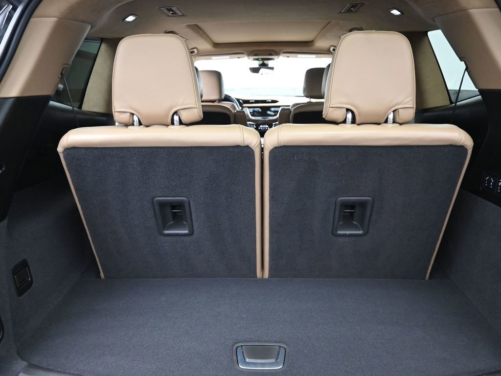 Certified 2025 Cadillac XT6 Sport w/ Platinum Package AWD/4WD image 12
