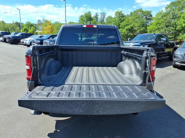 New 2026 RAM 1500 Express AWD/4WD image 9