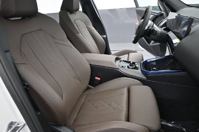New 2026 BMW X3 xDrive30i AWD/4WD image 25