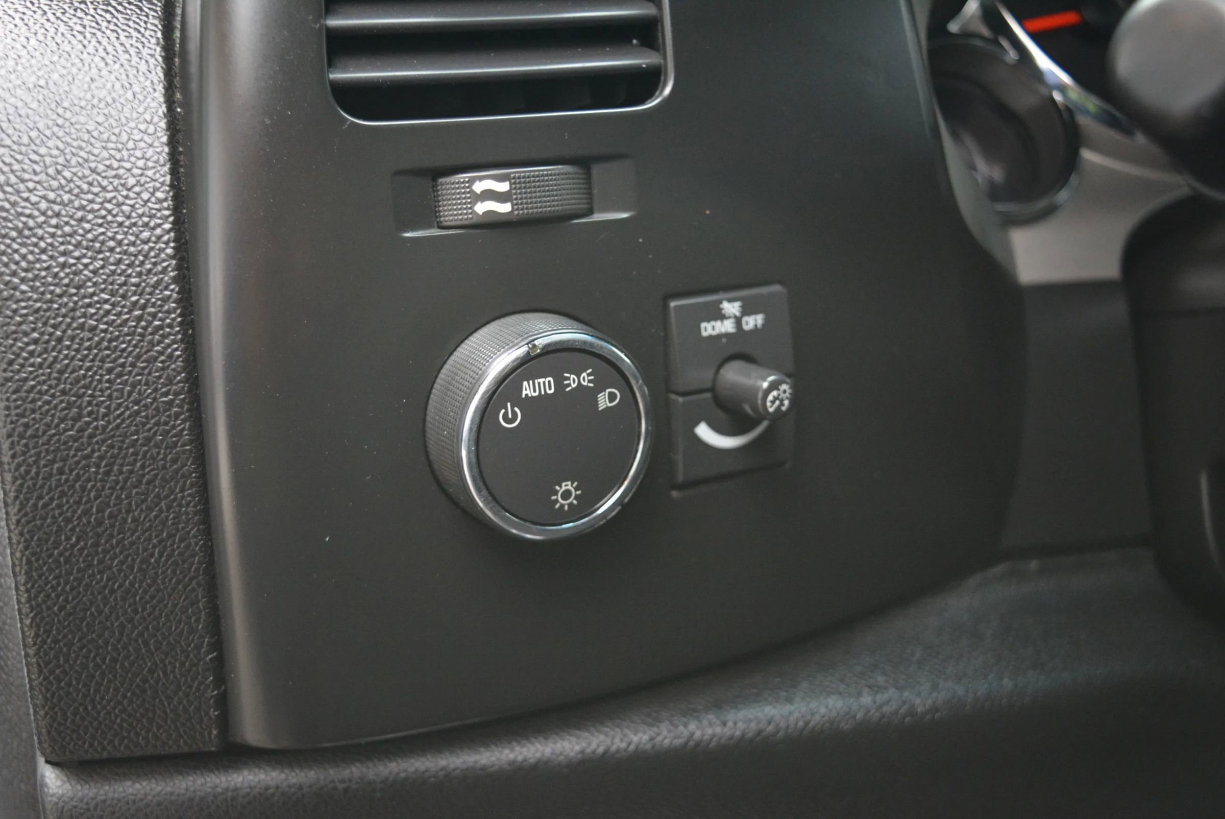 Used 2010 GMC Sierra 3500 SLE image 20