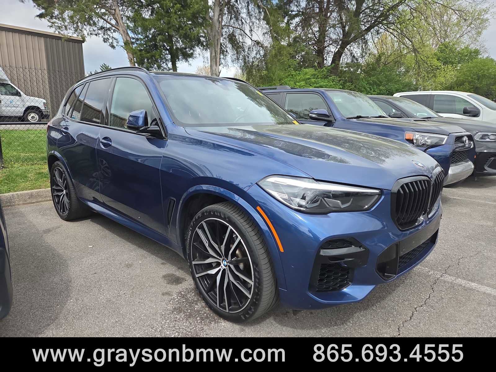 Used 2023 BMW X5 sDrive40i w/ M Sport Package image 1