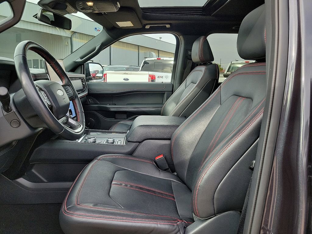 Used 2024 Ford Expedition Max Limited AWD/4WD image 19