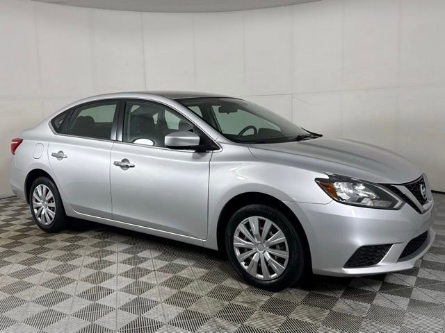 Used 2017 Nissan Sentra SV image 11