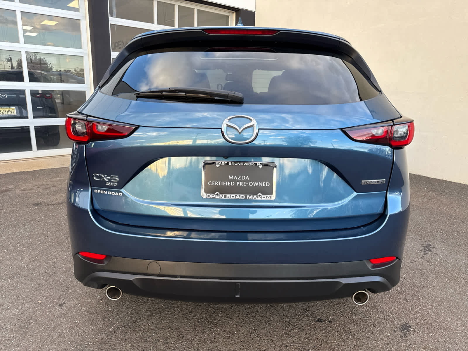 Certified 2023 MAZDA CX-5 AWD 2.5 S w/ Premium Plus Pkg image 5