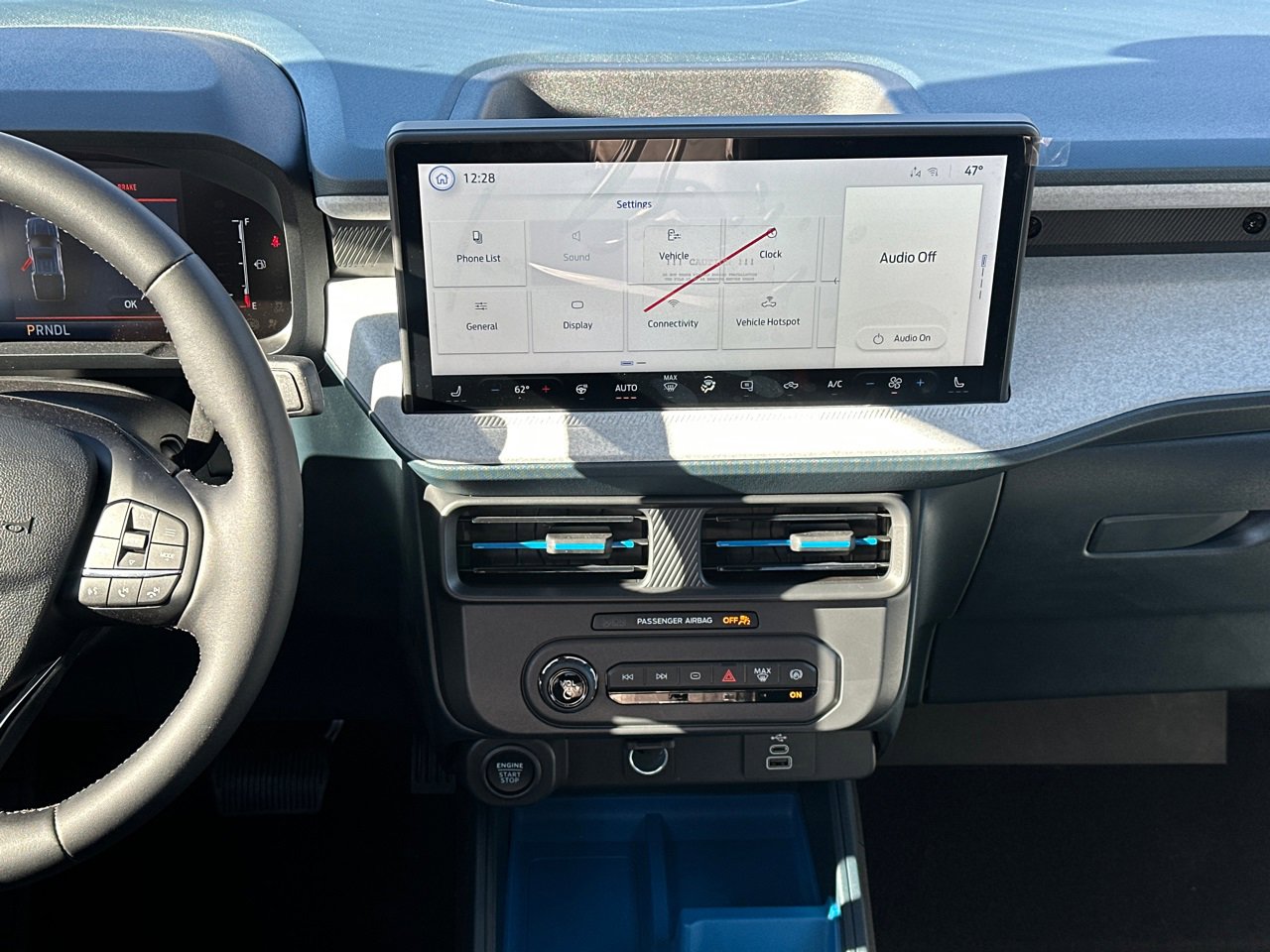 New 2025 Ford Maverick XLT w/ Equipment Group 301A image 17