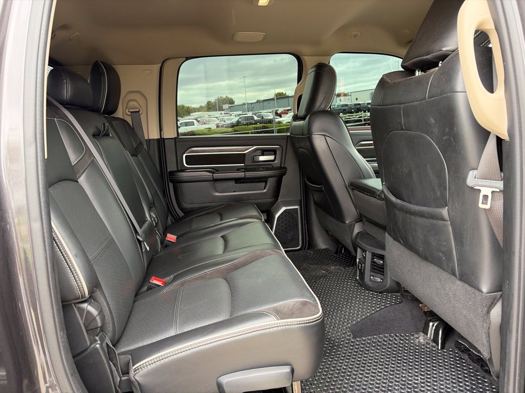 Used 2020 RAM 2500 Laramie w/ Cold Weather Group AWD/4WD image 33
