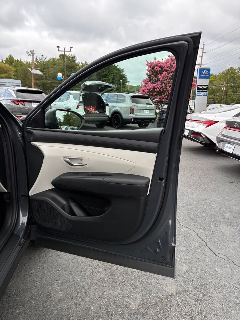 Used 2026 Hyundai Tucson SE AWD/4WD image 21