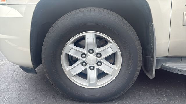 Used 2012 GMC Yukon XL SLT RWD image 8