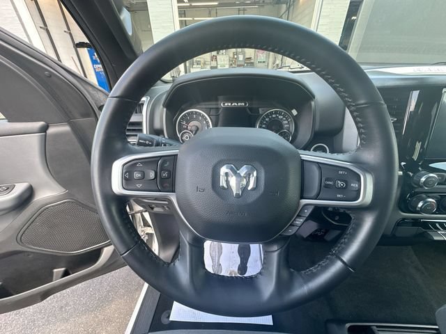 Used 2022 RAM 1500 Big Horn AWD/4WD image 16