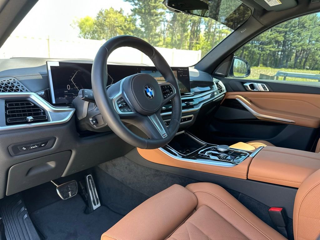 Certified 2026 BMW X5 xDrive40i w/ M Sport Package AWD/4WD image 15