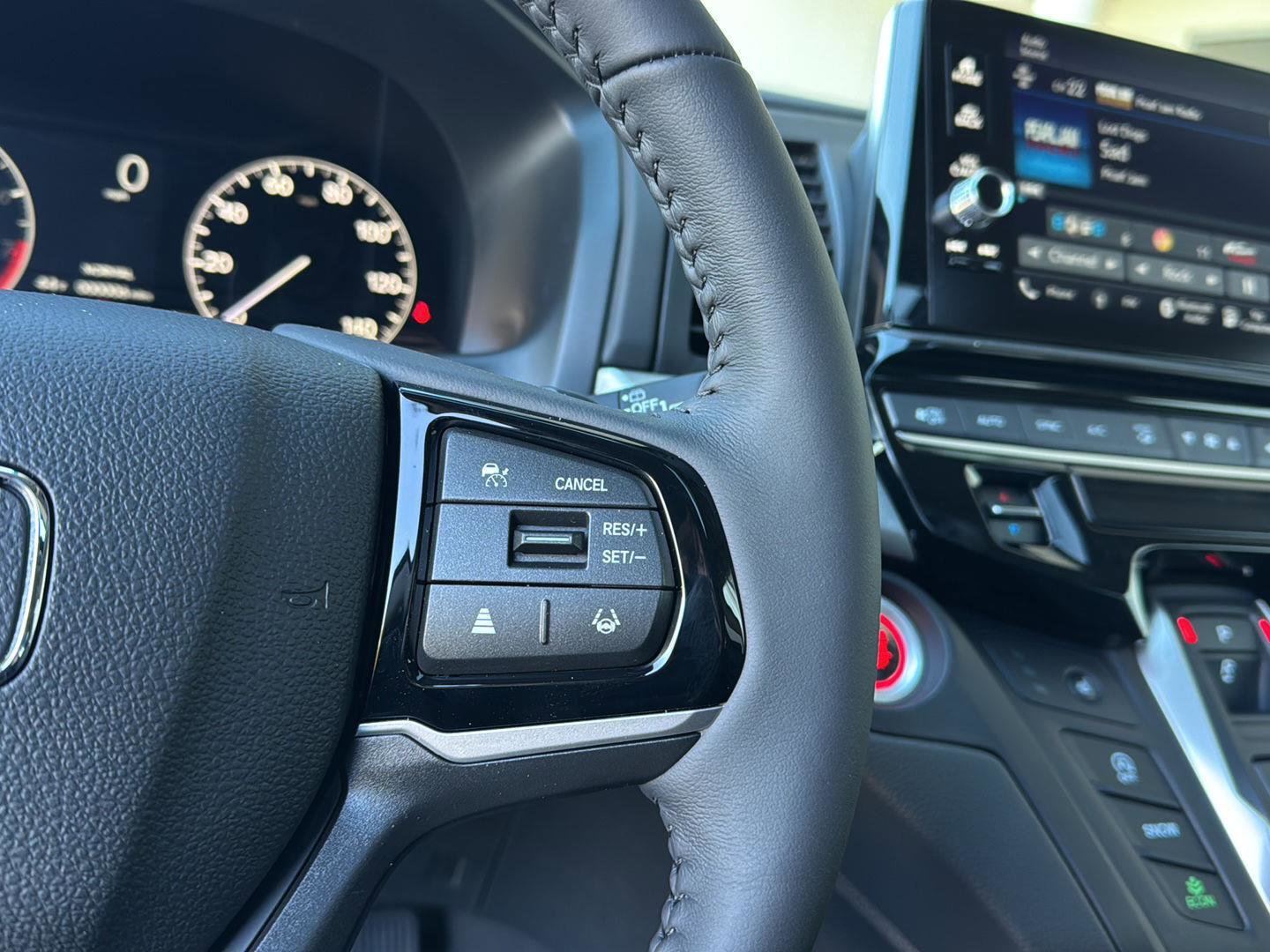 New 2026 Honda Odyssey EX-L image 17