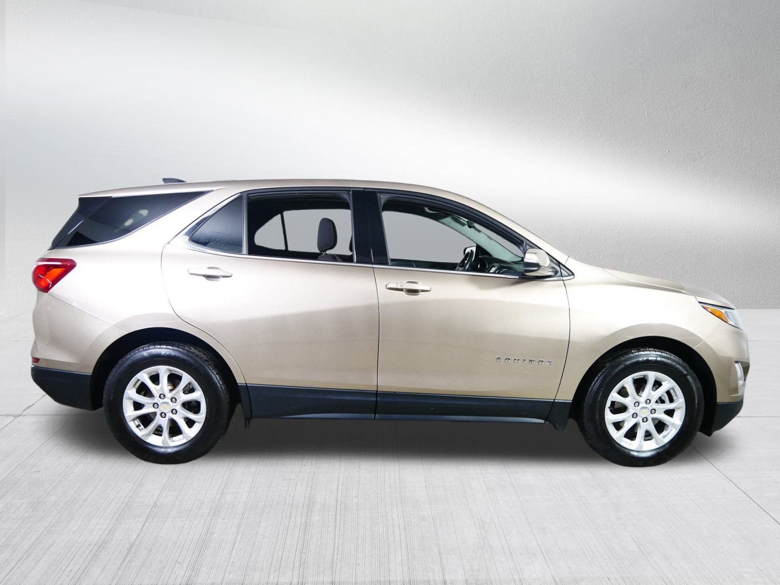 Used 2019 Chevrolet Equinox LT image 8