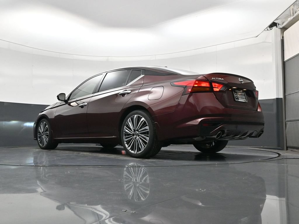 Certified 2024 Nissan Altima 2.5 SL FWD image 23