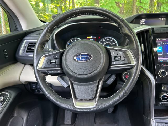 Used 2022 Subaru Ascent Limited w/ Technology Package AWD/4WD image 10