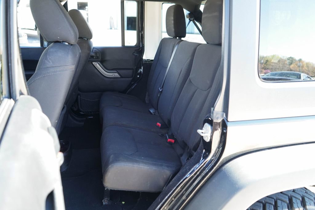 Used 2015 Jeep Wrangler Unlimited Sport w/ Quick Order Package 24S image 33