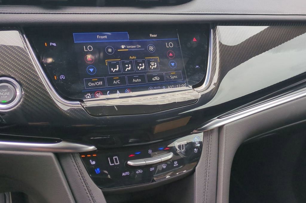 New 2025 Cadillac XT6 Sport AWD/4WD image 18