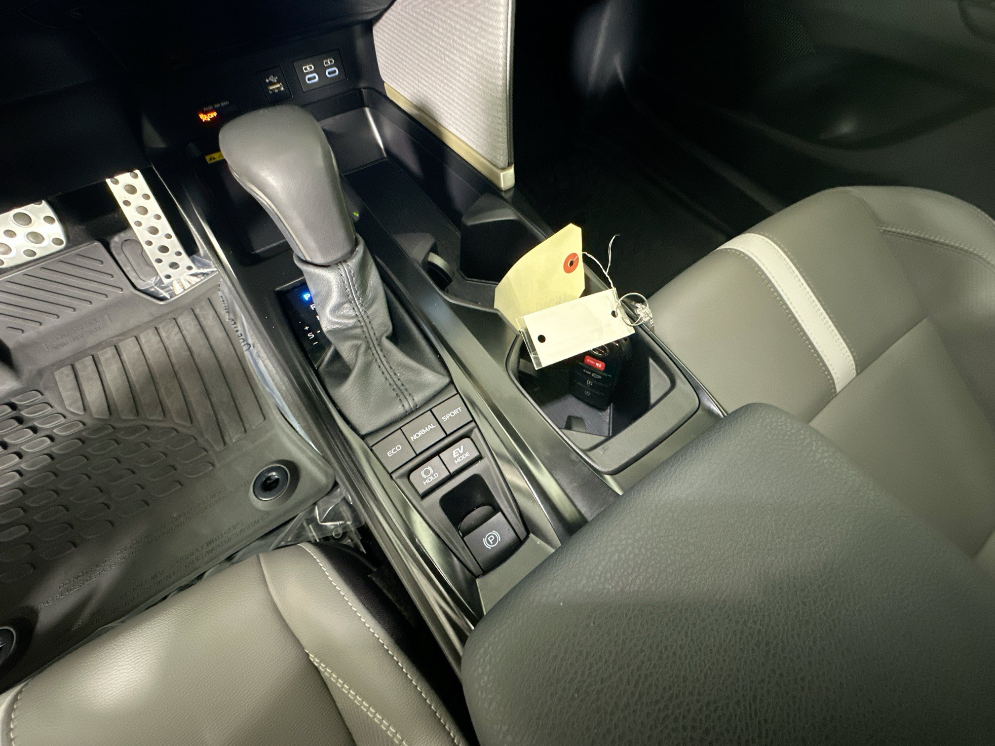 Certified 2026 Toyota Camry SE FWD image 22