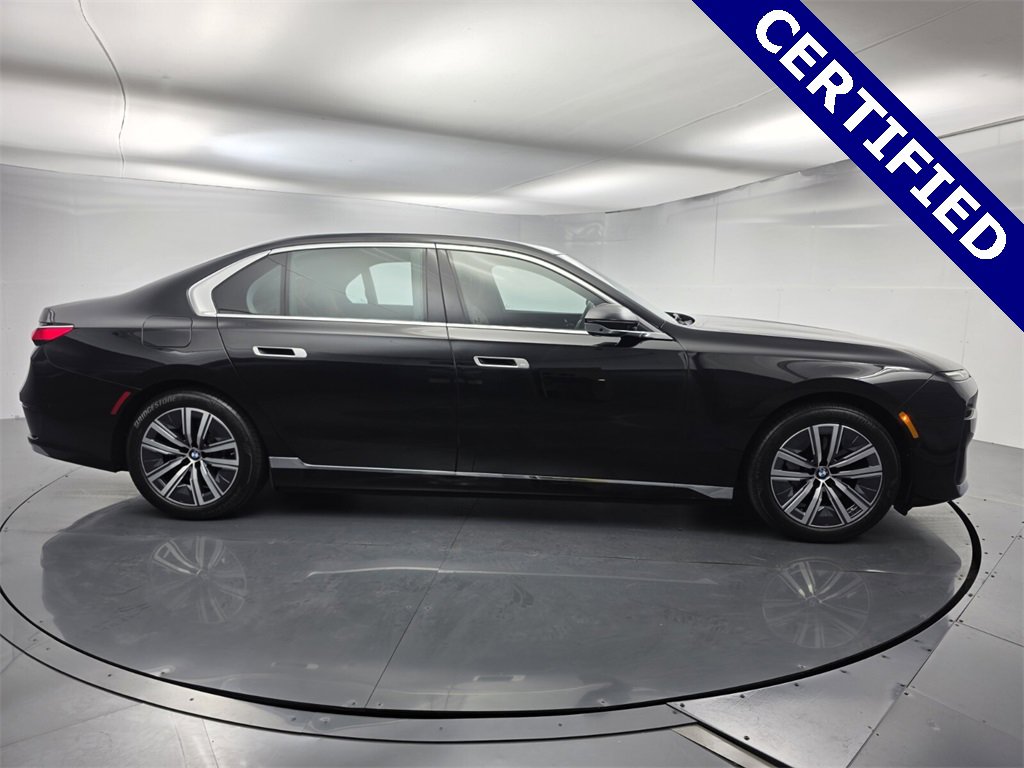 Certified 2023 BMW i7 xDrive60 image 3