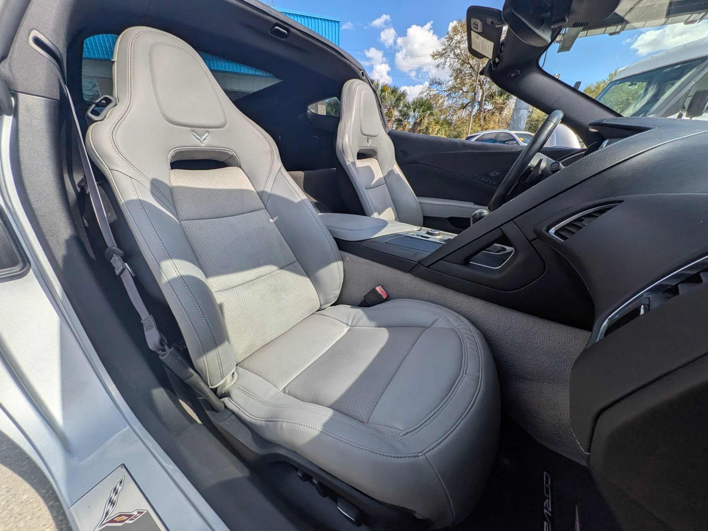 Used 2015 Chevrolet Corvette Stingray Coupe w/ 2LT Preferred Equipment Group image 10