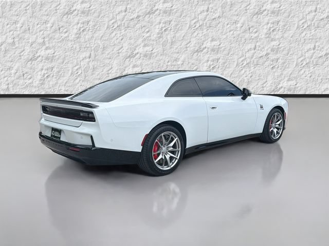 Used 2024 Dodge Charger Daytona Scat Pack w/ Plus Group AWD/4WD image 3